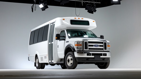 25 passenger minibus milwaukee